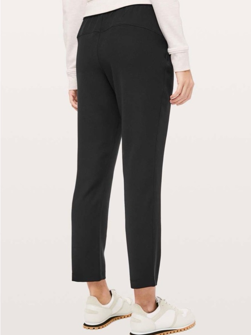 lululemon On The Fly Pant - Black - 6 - Picture 5 of 11